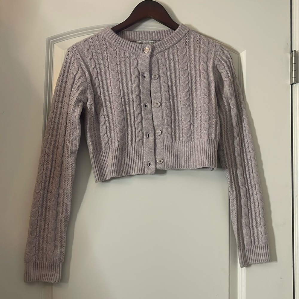 Urban Outfitters Crop Cardigan Size M